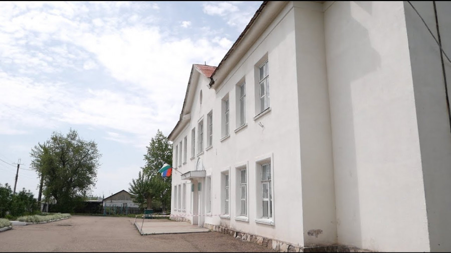 Правительство республики обсудило вопрос о судьбе школы в посёлке "Пятки"