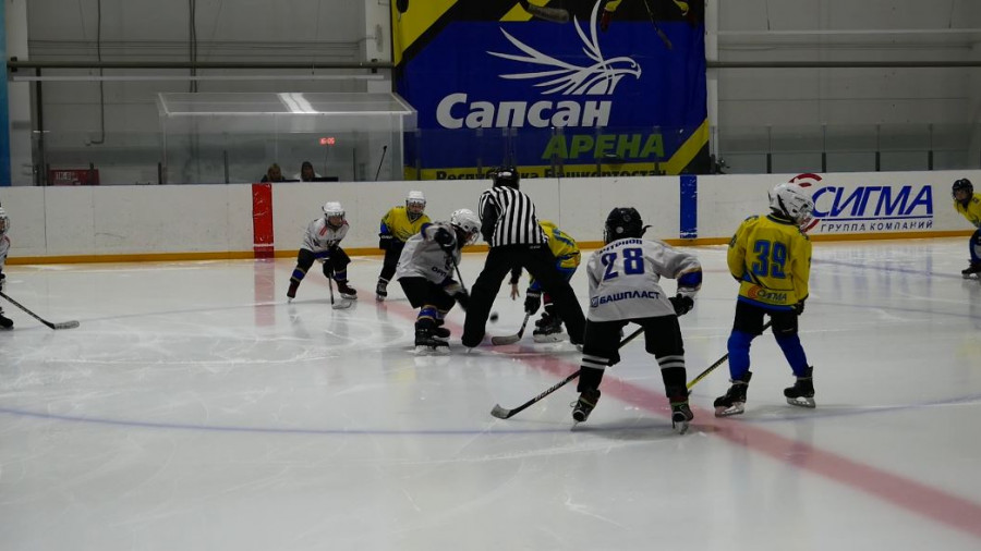 В Кумертау прошёл хоккейный турнир на кубок "Сигмы"
