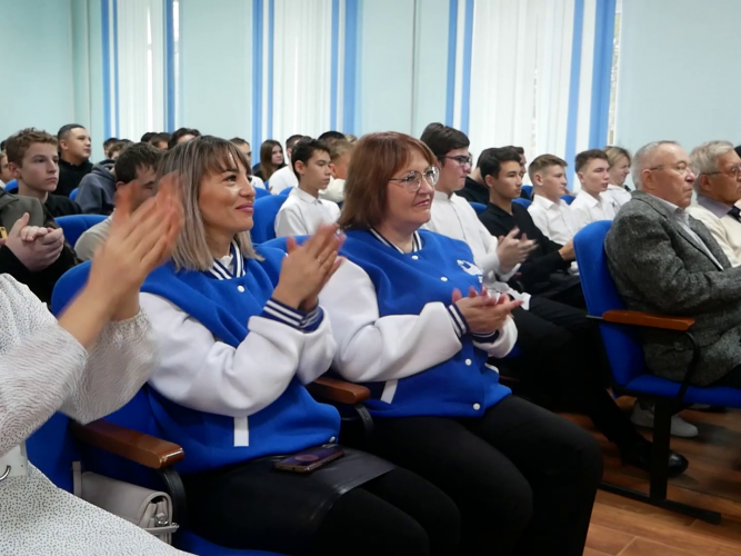 ОГУ открывает для своих студентов - литературное пространство «Форзац»