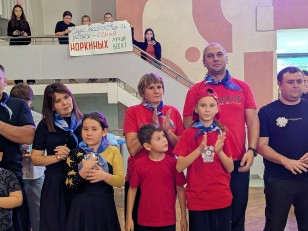 Семьи Орлят